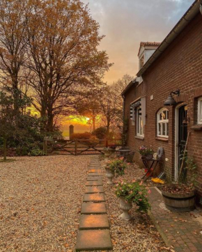 Отель Bed & Breakfast Angelbeeck  Афферден